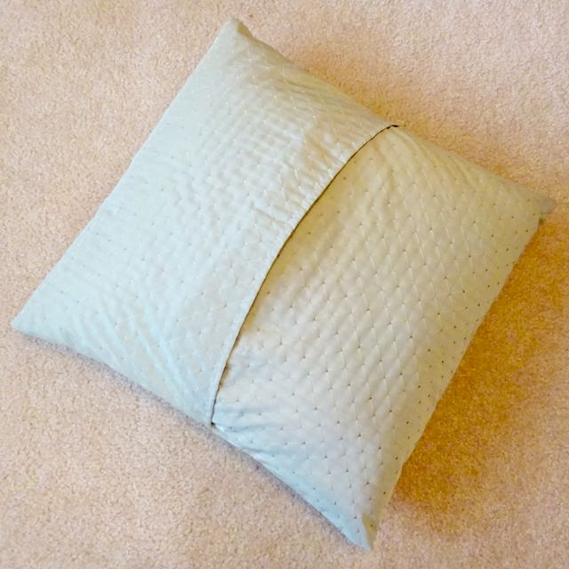 Keep Your Home Decor Fresh With EasytoMake Throw Pillow Covers Extraordinary Make Your Own Pillow Covers Keep Your Home Decor Fresh With EasytoMake Throw Pillow Covers Extraordinary Make Your Own Pillow Covers