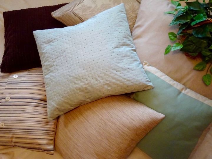 how to make your own throw pillow cover for a quick change wardro