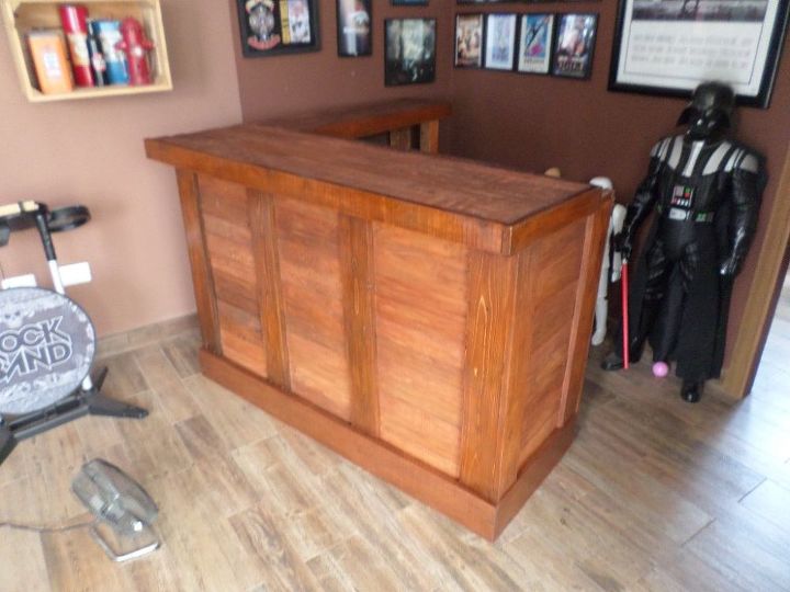 escritorio viejo bar casero