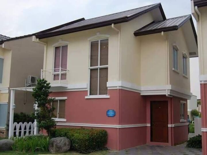 q any good idea or suggestion for garage design of this house model
