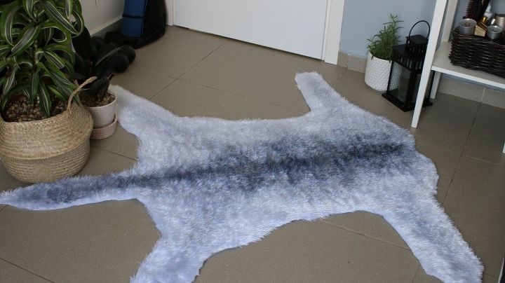 Faux Wolf Fur Rug Diy Dandiy Hometalk Faux Wolf Fur Rug
