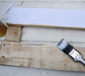 print a map onto an upcycled pallet for a unique photo frame