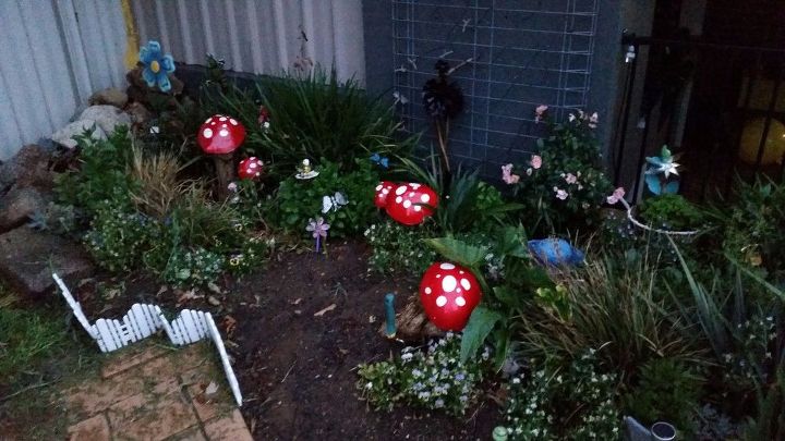 cogumelos de concreto para jardins de fadas