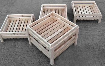 DIY Stackable Wooden Storage Crates