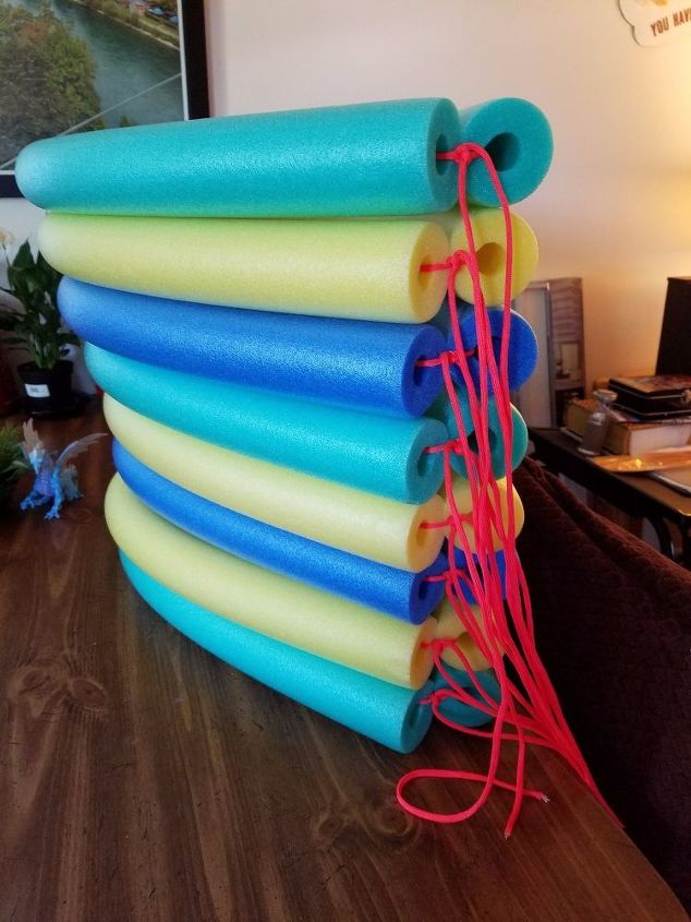 diy tie zip Flower Hometalk Pool Float Noodle diy tie zip Flower Hometalk Pool Float Noodle