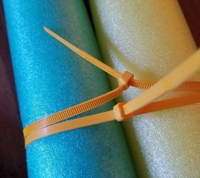 Pool Noodle Flower Float | Hometalk