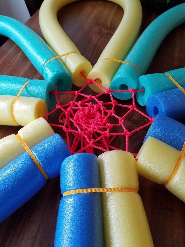 pool noodle flower float