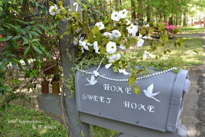 try these gorgeous ideas and the mailman will never miss your mailbox, Add A Hearty Welcoming Message