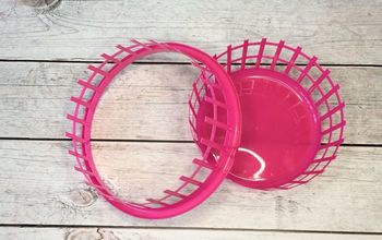 Turn Dollar Store Laundry Basket Into Wreath Form In 8 Easy Steps