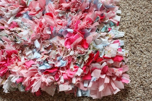 never waste leftover fabric with these 27 fabulous ideas, Cut Them Into A Indulging Rag Rug