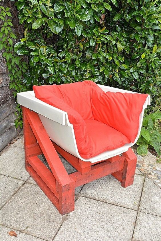 transforme uma banheira em uma cadeira de jardim