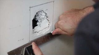 What S The Best Way To Patch A Hole In Drywall With No Stud Behind