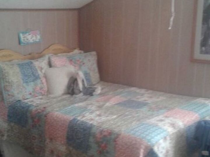 q how can i design this room for a 6 yr old girl