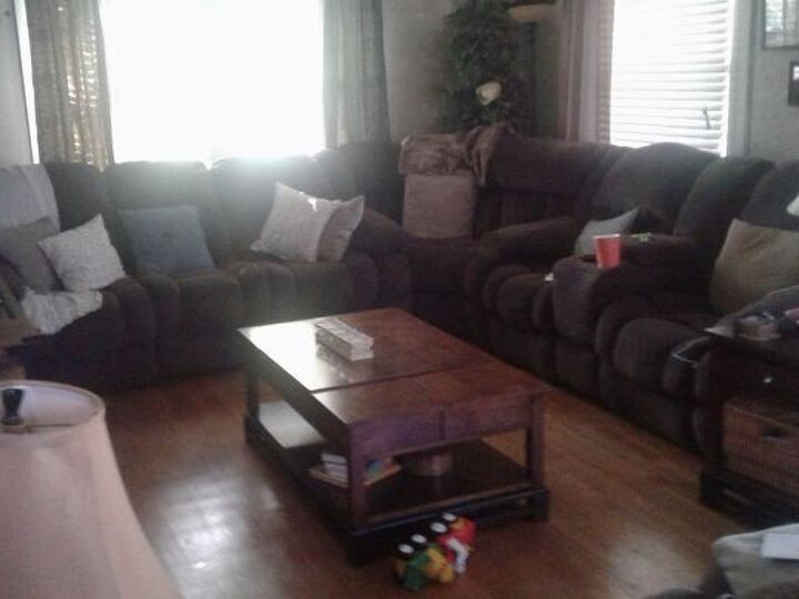 q how to design my living room