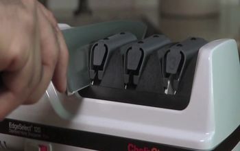How to Sharpen Your Knife Using An Electric Knife Sharpener