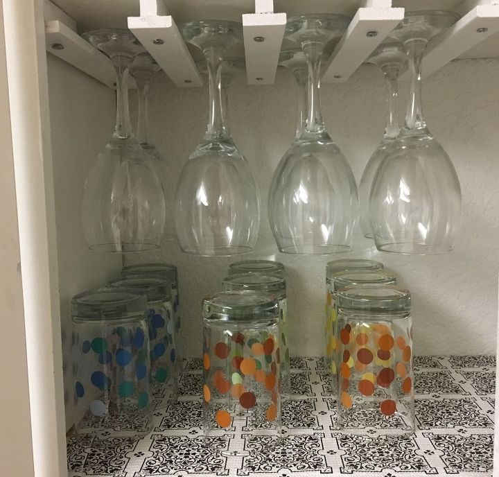 diy wooden wine glass rack