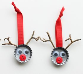 s save your bottle caps for these x crazy cool ideas, An Adorable Christmas Reindeer