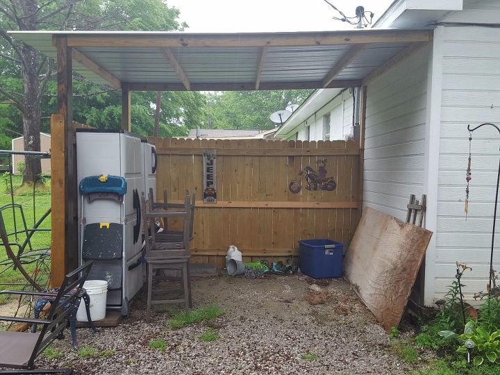 outdoor sitting area