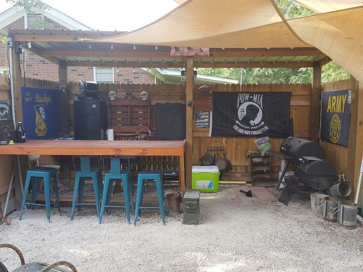 outdoor sitting area