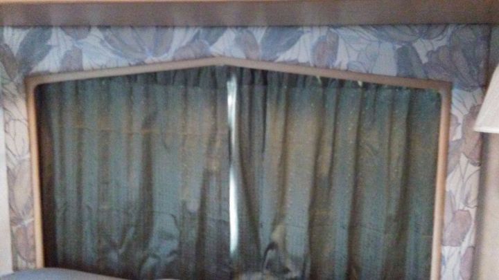 valance makeover from dated to designer, Before