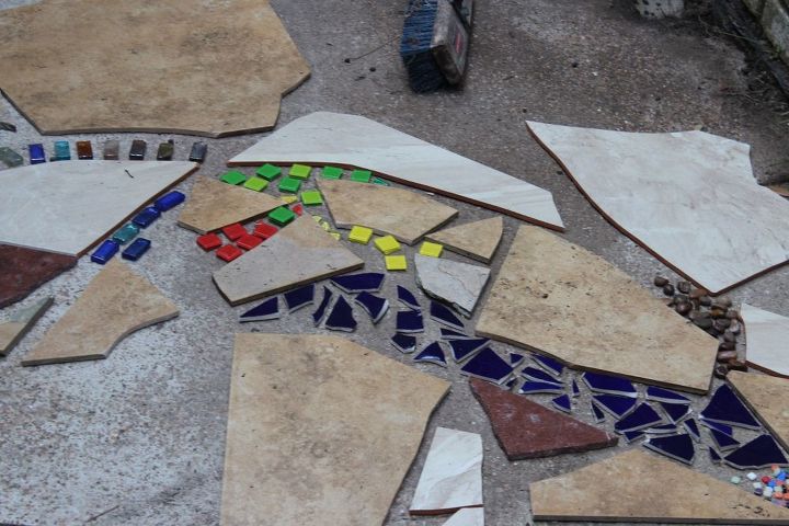 mosaic catio cat patio project, Adding bits of colored plates and tiles