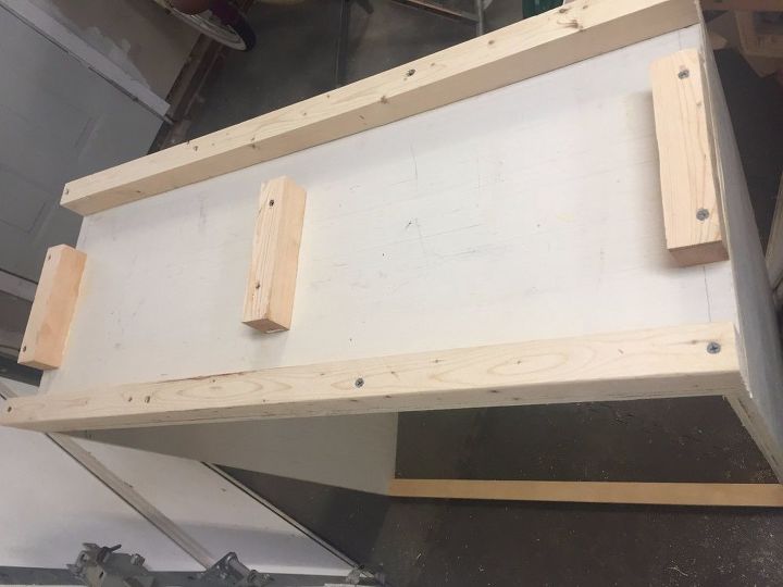 alternative to those ugly eyesore overfilled trash recycling bins