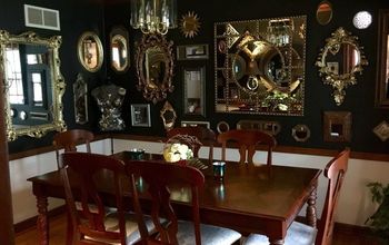 Sala de jantar com espelhos pretos