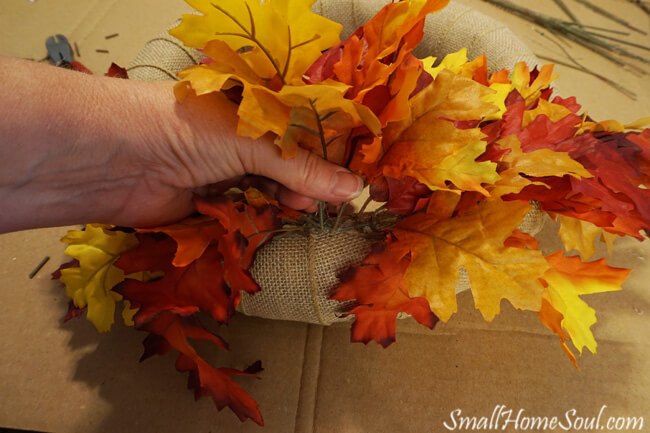 unbelievably easy fall burlap wreath