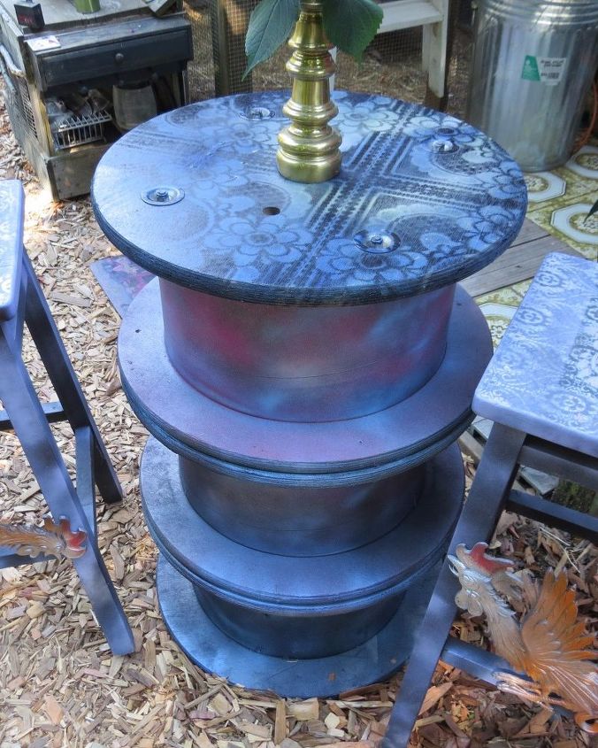 my outdoor spool table
