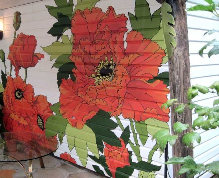 look at her bloom n patio