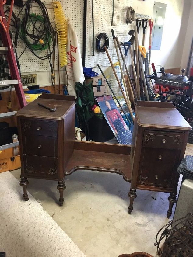 q 1940 s dressing table make over