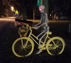 how to make a diy bicycle mailbox that s sure to stop traffic, DIY bicycle mailbox decorated for Halloween