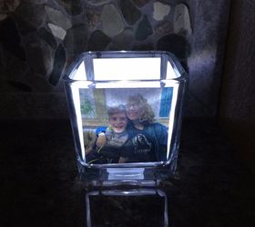 glowing photo holder