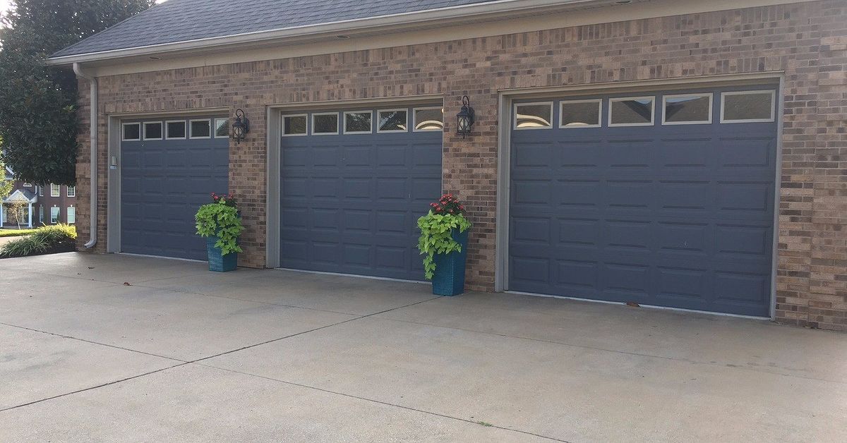 Make Your Neighbors Jealous And Transform Your Garage Door With Paint Hometalk Make Your Neighbors Jealous And Transform Your Garage Door With Paint Hometalk