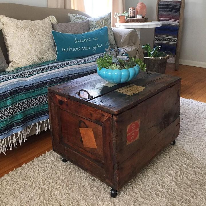 railroad shipping crate to coffee table