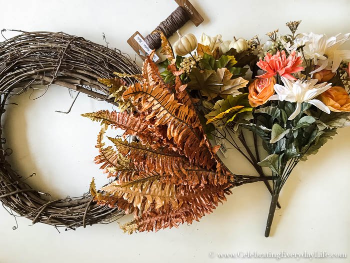 how to make an easy and beautiful chic fall wreath video