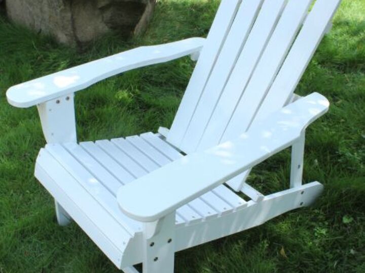 q a friend got a chair similar to this at a garage sale she wants