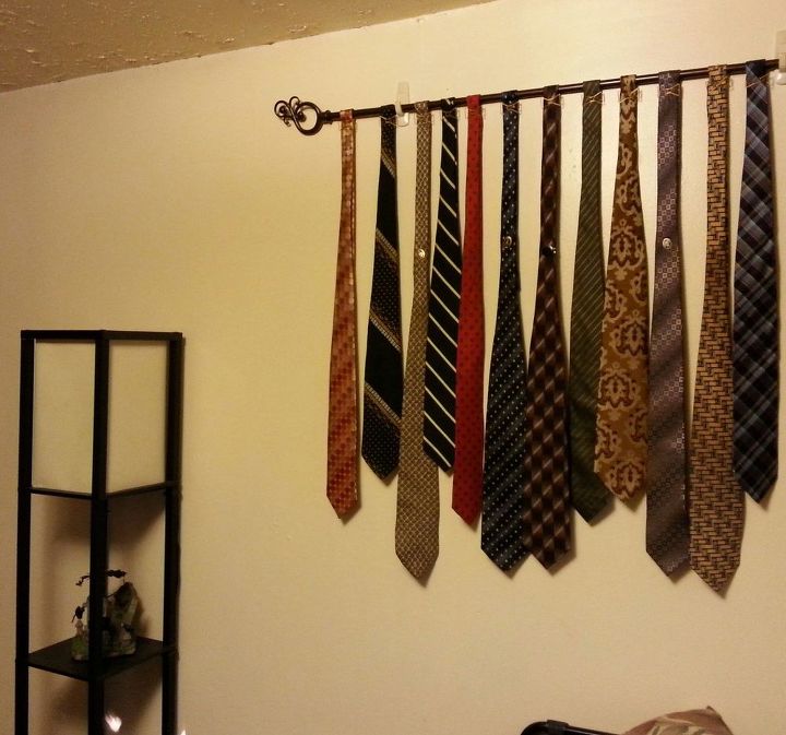 arte de pared con corbata perfecto para una cueva de hombres
