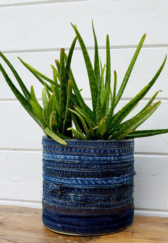 unique gorgeous no sew recycled jeans planter