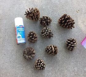 easy scented pinecones