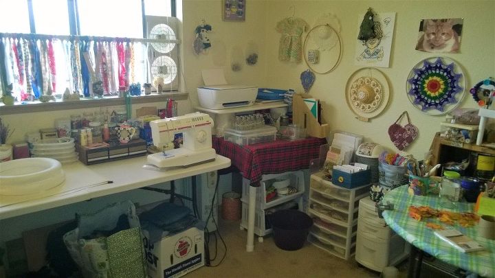 my croffice that is craft room and office combined