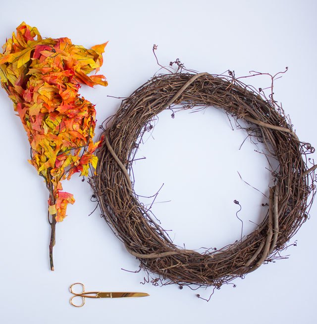 la corona de hojas de otono mas facil de hacer en 15 minutos
