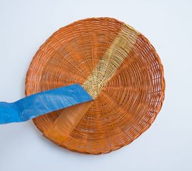 Featured image of post Paper Plate Wall Holder - Like many utilitarian items, they can be dressed up by using special materials, by adding decorations, or even by.