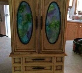 outdated jewelry box makeover