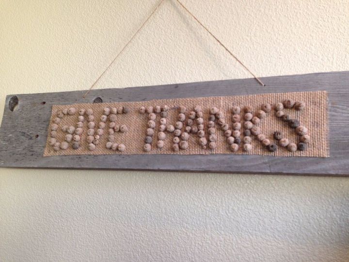 give thanks barn wood and acorn sign