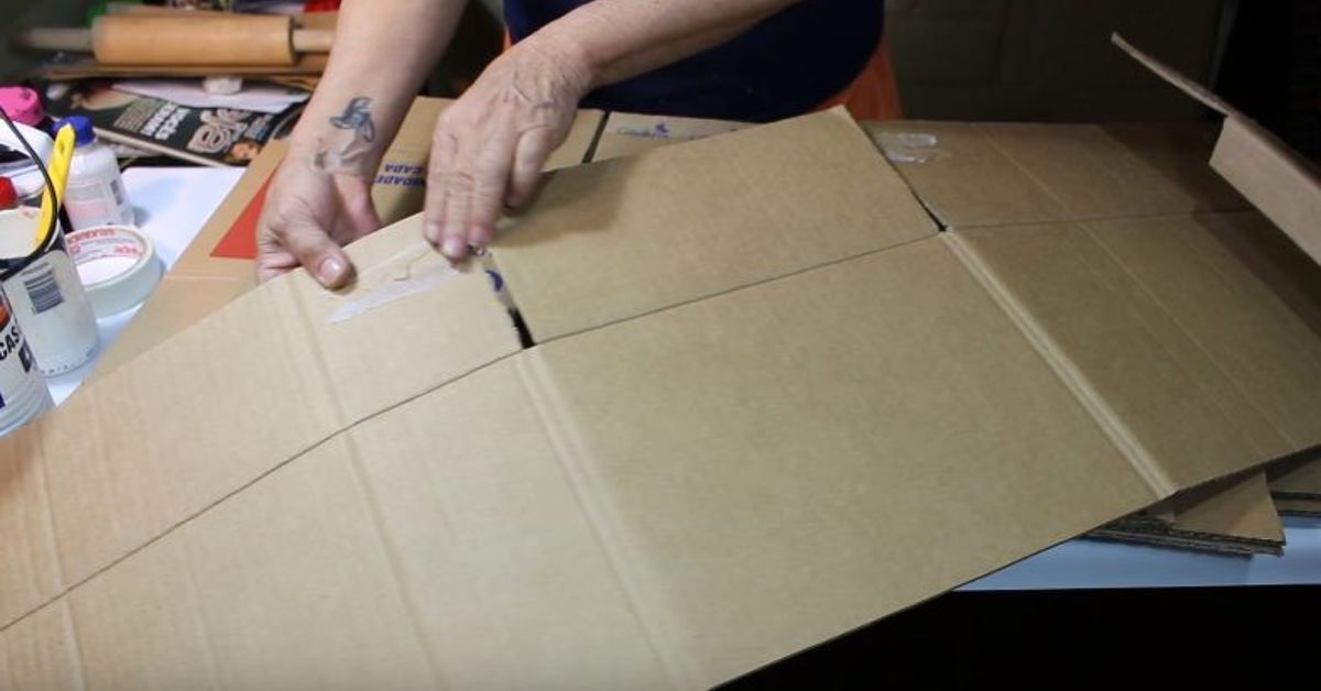 DIY Cardboard Stool - Looks Like Wood! | Hometalk