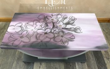Watercolor Lilac Blossoms Table