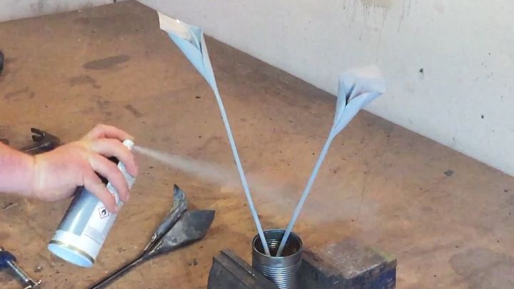 como fazer flores de metal