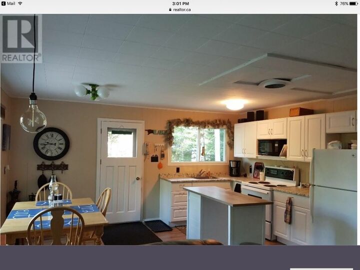 q i am looking for a nice turquoise colour to paint my cottage walls