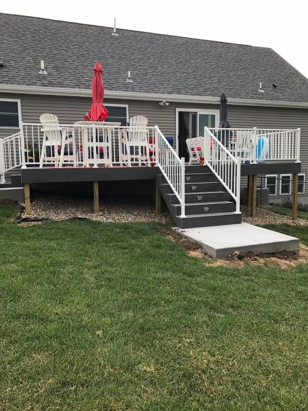 q need help in finishing off landscaping around deck
